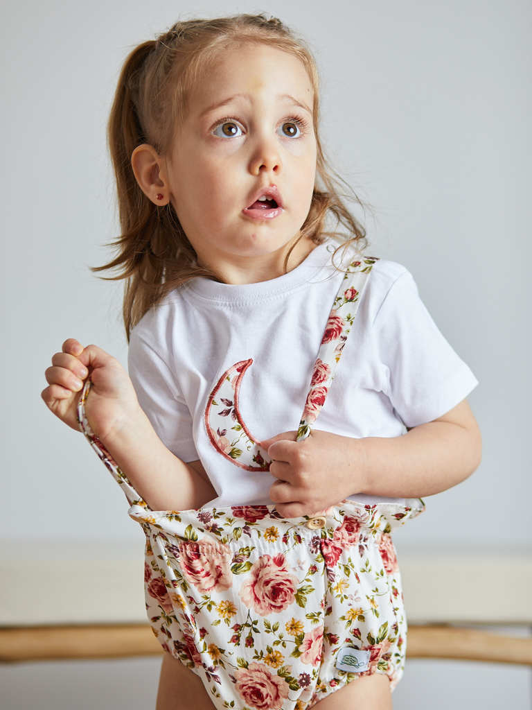 Moon t-shirt and bloomers