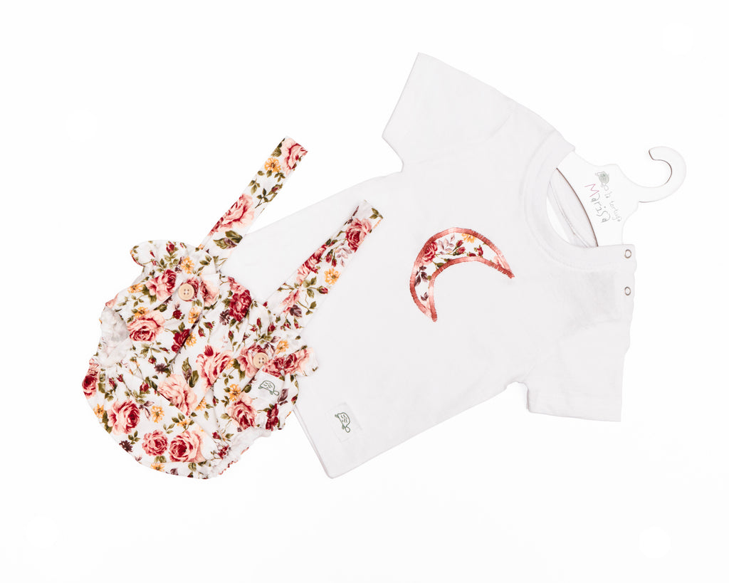 Moon t-shirt and bloomers